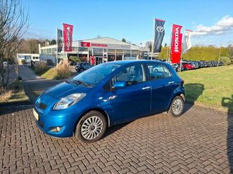 toyota yaris life klimaautomatik hu neu