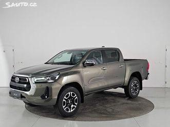 toyota hilux doublecab 2.8d 6at executive