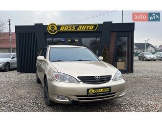 toyota camry 2004
