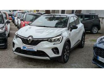 renault captur e-tech hybrid 1.6cc 145cv camera post. navigatore