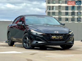 hyundai elantra 2022