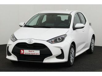 toyota yaris 1.0i comfort 1.0i comfort + camera + cruise + airco