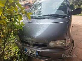 nissan serena epoca 156000km