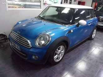 mini cooper ii 1.6 122 cv cooper 01/12 152mkm jantes alu 15/clim auto/vol xfonct/bluetooth /regulateur/radio cd