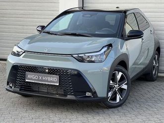 aygo x hybrid 1.5l teamplayer