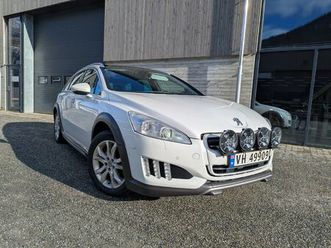 rxh 2.0 4wd, skinn/webasto/ny service/pano/navi/krok