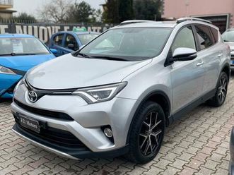 toyota rav 4 rav4 2.0 d-4d 2wd lounge