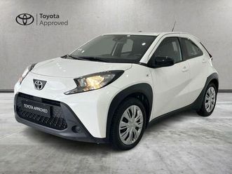 toyota aygo x aygo x 1.0 active 72cv s-cvt