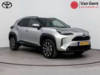 toyota yaris cross 1.5 hybrid 115 first edition | dodehoek detectie | stoel-/stuurverwarming | adaptive cruise | parkeersensoren voor/achter | apple carplay / a
