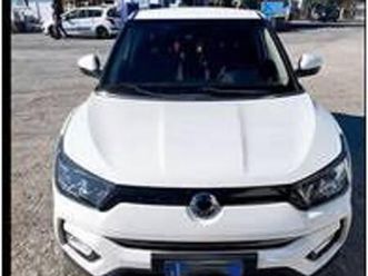 ssangyong tivoli 2wd 128 cv gpl