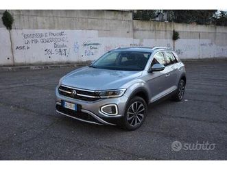 volkswagen t-roc 1.5 style