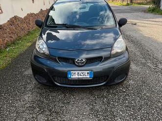 toyota aygo 1.0 benzina 5 porte anno 2009