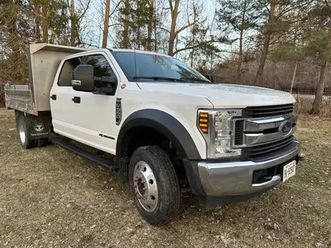 2019 ford f-550 xlt