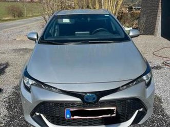 ② toyota corolla break hybride — toyota — 2ememain