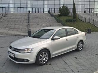 wv jetta an 2011 km 128.000 manual oradea