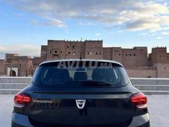 dacia sandero diesel manuelle 2022 à ouarzazate