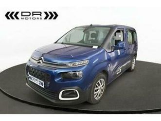 ② citroen berlingo 5 zits - camera - apple carplay — camionnettes & utilitaires — 2ememain