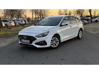hyundai i30 1.5 t-gdi life mhev első tulajdonostól! magyarországi!