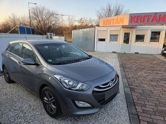hyundai i30 cw 1.6 gdi comfort digit.klíma. tempomat. ülésfűtés