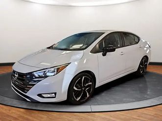 2024 nissan versa sr back up camera! alloys!