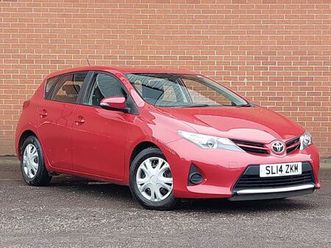 2014 toyota auris 1.33 vvt-i active hatchback