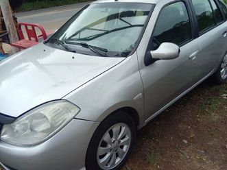 renault symbol privilège hi-flex 1.6 16v 4p 2013