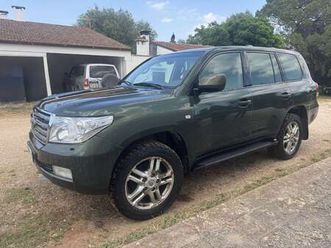 v8 4.5 d-4d 5p.ti auto - vettura per commercianti