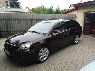 toyota avensis wagon 2.0 d-4d executive