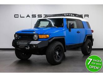 toyota fj cruiser - grijs kenteken fiscale waarde € 5.000,