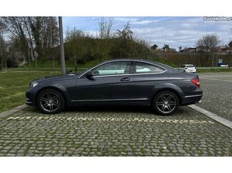 mercedes-benz c 220 c220cdi coupé novembro/12