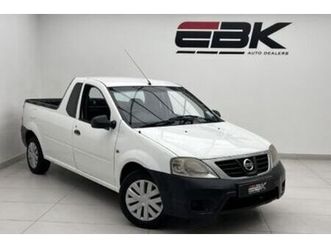 2015 nissan np200 1.6 a/c safety pack