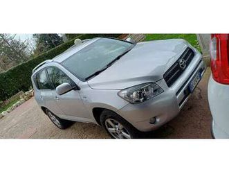 rav4 2.2 d-4d luxury 177cv