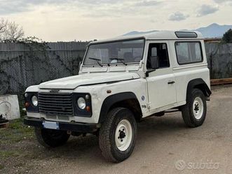land rover defender 90 2.5 td5