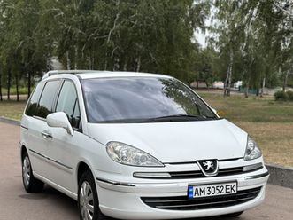 peugeot 807 2011