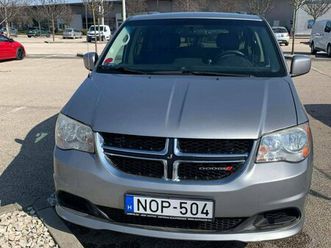 dodge grand caravan benzin-lpg 7személyes+ levehető vonóhorog
