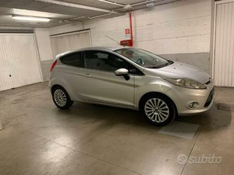 ford fiesta 1.2 gpl titanium 2010