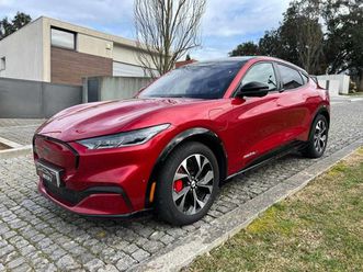 ford mustang alargada awd