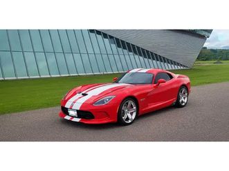 2015 dodge viper gt - only 3,600kms, extended mopar warranty