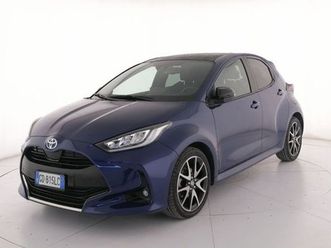 yaris 1.5h style