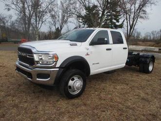 2022 ram 4500 crew-cab 4x4 diesel 5th wheel hauler