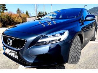 volvo v40 d2 automatik – tüv bis 03/2028