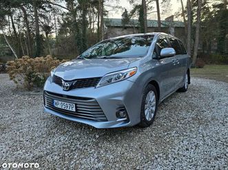 toyota sienna 3.5 v6 limited awd