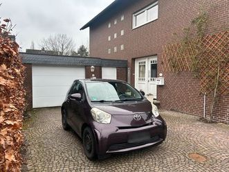toyota iq 1.0 mit frischem tüv