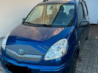 toyota yaris verso mit tüv bis 06/2027