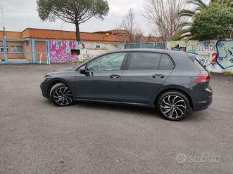 volkswagen golf 1.0 etsi evo dsg life