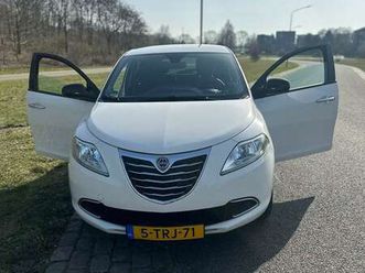 ypsilon 0.9 twinair gold