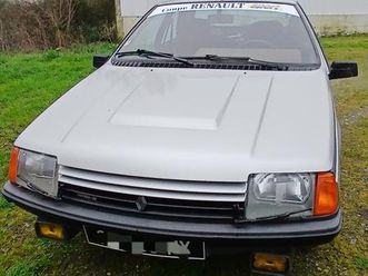 renault fuego - 1983