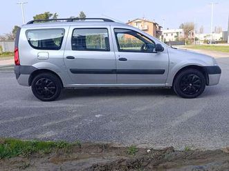 logan mcv 1.5 dci laureate 7 p.i