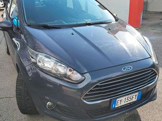 ford fiesta 6^serie 5p benz/gpl