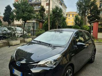 toyota yaris hybrid 1.5